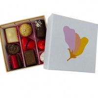 CUTIE CU CIOCOLATA BELGIANA VALENTINO BRIGHT BLOOM BOX 110G