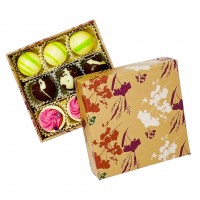 9 PRALINE BELGIENE VALENTINO POETIC COLLECTION