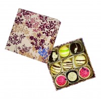 9 PRALINE BELGIENE VALENTINO POETIC COLLECTION