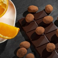 Migdale glazurate cu ciocolata neagra Catanias Cudie 180g